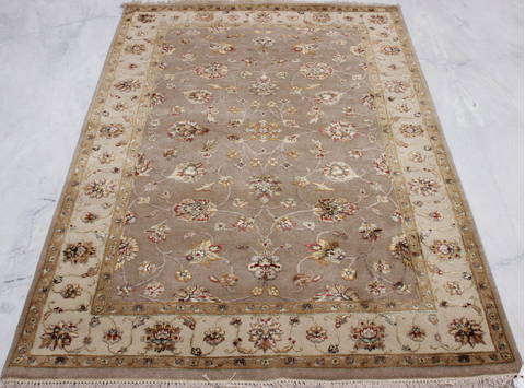 Jaipur Grey Hand Knotted 41 X 61 Area Rug 905-112176 Image 1