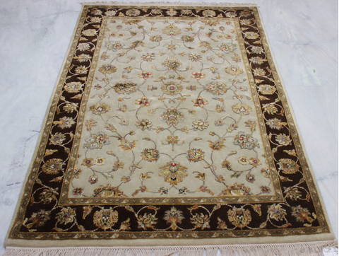 Jaipur White Hand Knotted 40 X 60 Area Rug 905-112188 Image 1