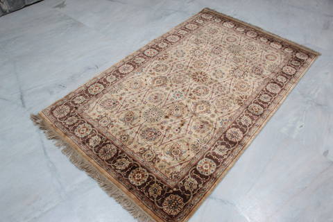 Jaipur Yellow Hand Knotted 310 X 64 Area Rug 905-112223 Image 3