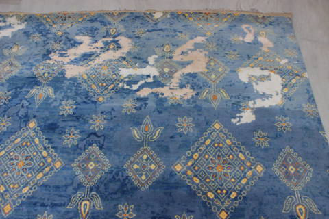 Modern Blue Hand Knotted 90 X 124 Area Rug 905-112233 Image 5