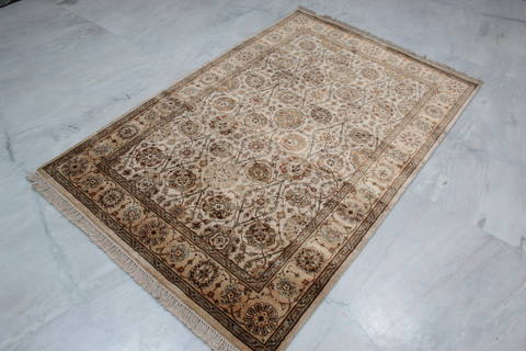 Jaipur Beige Hand Knotted 41 X 60 Area Rug 905-112267 Image 4