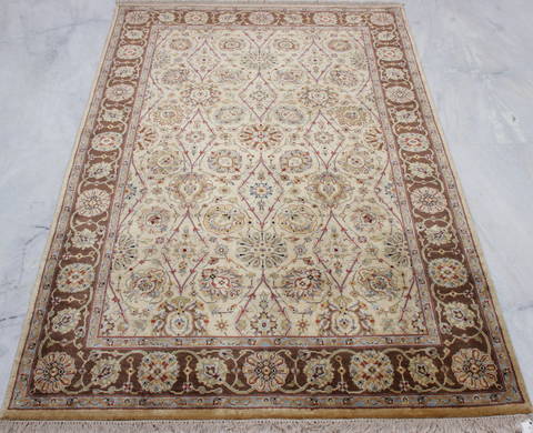 Jaipur Yellow Hand Knotted 310 X 61 Area Rug 905-112269 Image 1