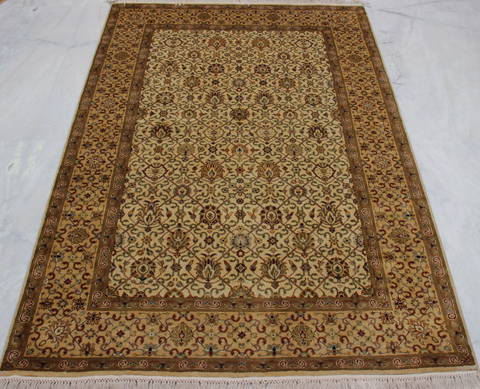 Jaipur White Hand Knotted 41 X 62 Area Rug 905-112270 Image 2