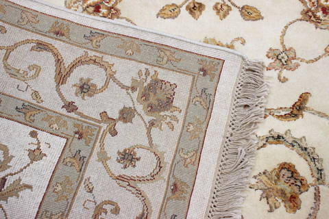 Jaipur White Hand Knotted 50 X 72 Area Rug 905-112309 Image 3