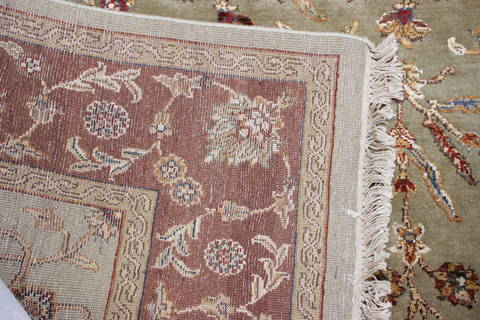 Jaipur Green Hand Knotted 50 X 71 Area Rug 905-112320 Image 3