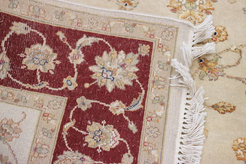 Jaipur White Hand Knotted 50 X 72 Area Rug 905-112334 Image 3