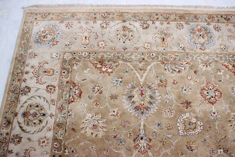 Jaipur Yellow Hand Knotted 82 X 102 Area Rug 905-112364 Image 4
