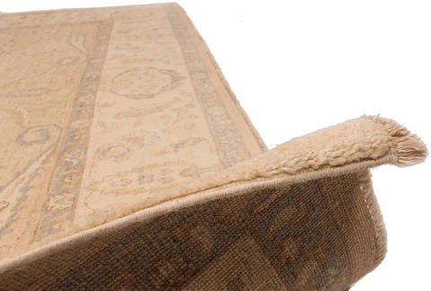 Ziegler Beige Hand Knotted 90 X 116 Area Rug 254-112365 Image 2