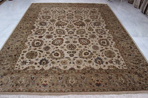 Jaipur Beige Hand Knotted 80 X 103 Area Rug 905-112381 Image 6