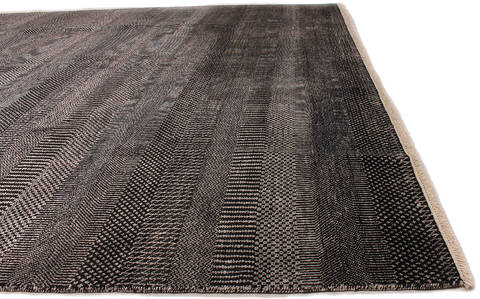Modern Black Hand Knotted 81 X 100 Area Rug 254-112394 Image 3
