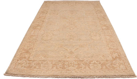 Ziegler Beige Hand Knotted 40 X 61 Area Rug 254-112419 Image 3