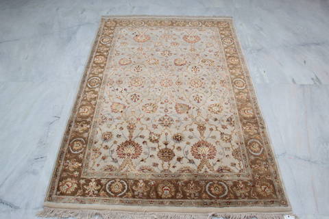Jaipur Beige Hand Knotted 41 X 61 Area Rug 905-112428 Image 4