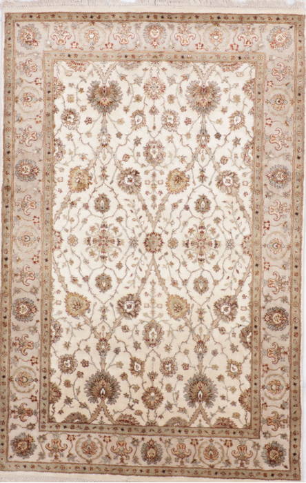 Jaipur White Hand Knotted 41 X 63 Area Rug 905-112430 Image 0