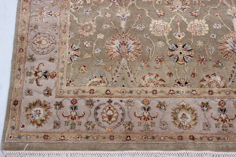Jaipur Green Hand Knotted 41 X 511 Area Rug 905-112433 Image 1