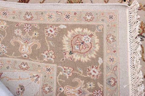Jaipur Beige Hand Knotted 60 X 92 Area Rug 905-112434 Image 2