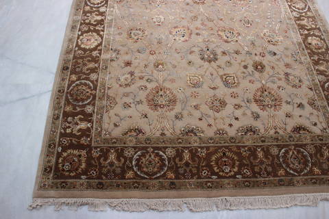 Jaipur Beige Hand Knotted 60 X 91 Area Rug 905-112494 Image 1