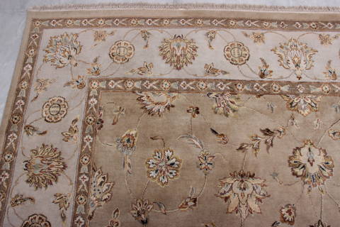 Jaipur Brown Hand Knotted 90 X 121 Area Rug 905-112581 Image 4