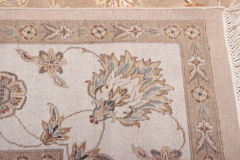 Jaipur Brown Hand Knotted 90 X 121 Area Rug 905-112581 Image 8