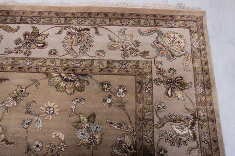 Jaipur Yellow Hand Knotted 92 X 124 Area Rug 905-112583 Image 5
