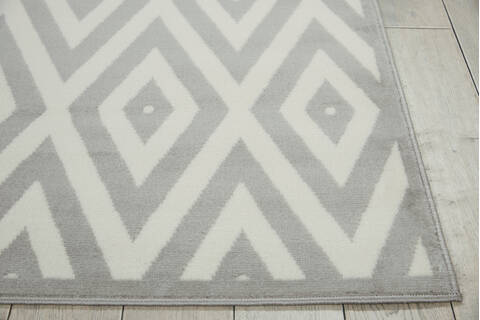 Nourison Grafix White 39 X 59 Area Rug 805-113373 Image 5