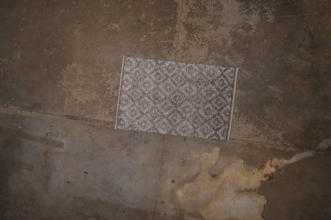 Geometric White Flat Woven 50 X 80 Area Rug 301-114000 Image 7