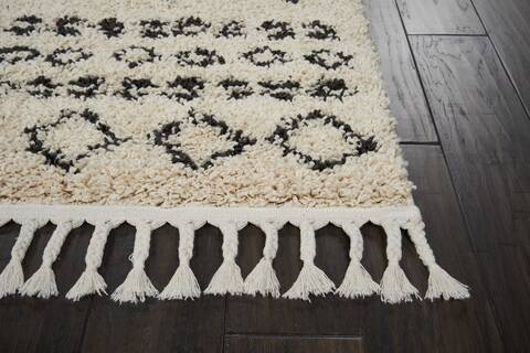 Nourison Moroccan Shag White 53 X 711 Area Rug 805-114042 Image 5