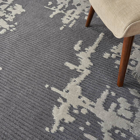 Nourison Symmetry Grey 39 X 59 Area Rug 805-114841 Image 4
