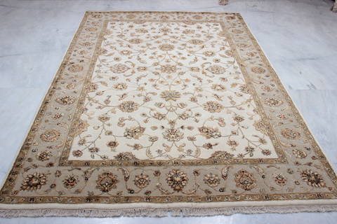 Jaipur White Hand Knotted 60 X 92 Area Rug 905-115616 Image 1