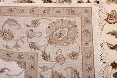 Jaipur White Hand Knotted 60 X 91 Area Rug 905-115654 Image 4