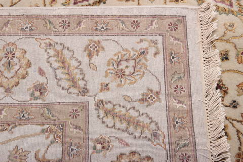 Jaipur Beige Hand Knotted 60 X 91 Area Rug 905-115662 Image 4