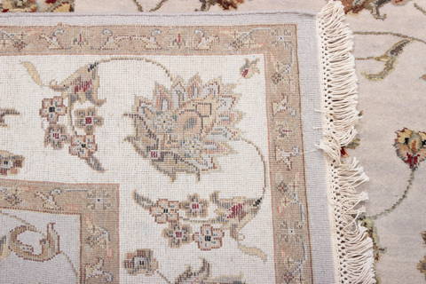 Jaipur Grey Hand Knotted 60 X 94 Area Rug 905-115663 Image 4
