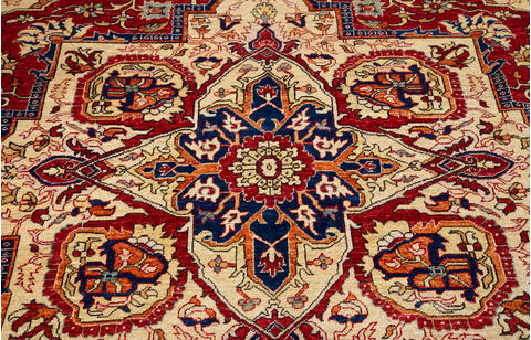 Heriz Red Hand Knotted 83 X 100 Area Rug 700-115744 Image 4