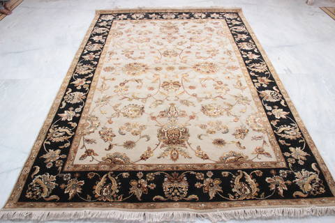 Jaipur White Hand Knotted 62 X 93 Area Rug 905-115773 Image 1