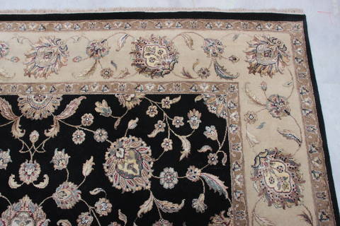 Jaipur Black Hand Knotted 80 X 101 Area Rug 905-115807 Image 6