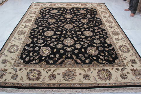 Jaipur Black Hand Knotted 80 X 101 Area Rug 905-115807 Image 7