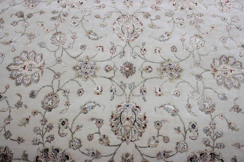 Jaipur White Hand Knotted 80 X 103 Area Rug 905-115818 Image 4