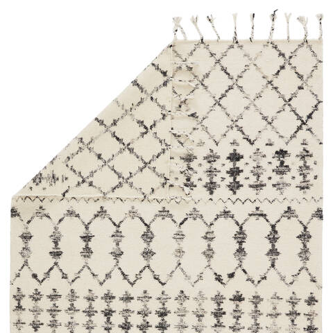 Jaipur Living Adair White 710 X 910 Area Rug RUG138441 803-115833 Image 2