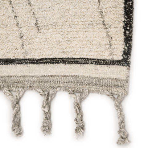Jaipur Living Mina White 80 X 110 Area Rug RUG141949 803-118095 Image 3