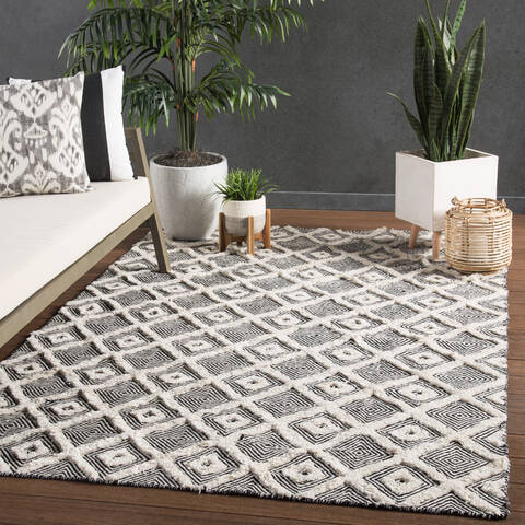 Jaipur Living Rebecca White 50 X 80 Area Rug RUG143188 803-118906 Image 5