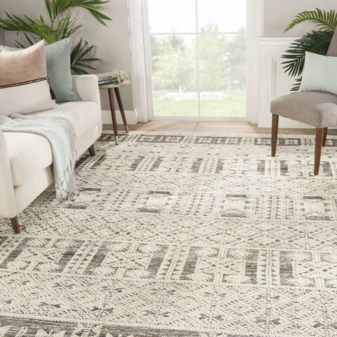 Jaipur Living Reign White 50 X 80 Area Rug RUG141888 803-118935 Image 4