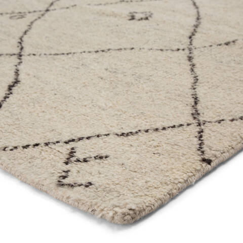 Jaipur Living Zuri White 20 X 30 Area Rug RUG112359 803-119661 Image 1