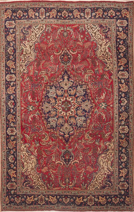 Tabriz Red Hand Knotted 67 X 104 Area Rug 100-12084 Image 0