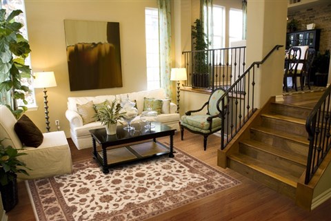 Jaipur White Hand Knotted 81 X 102 Area Rug 100-12201 Image 3