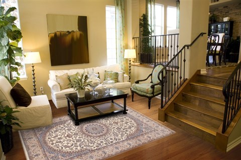 Nain Beige Hand Knotted 68 X 102 Area Rug 100-12307 Image 3