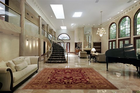 Pishavar Red Hand Knotted 67 X 99 Area Rug 251-12520 Image 1