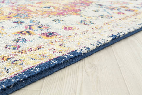 United Weavers Abigail Beige 120 X 150 Area Rug 713 20190 1215 806-123155 Image 4