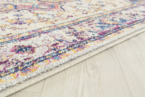 United Weavers Abigail Beige 120 X 150 Area Rug 713 20990 1215 806-123239 Image 4