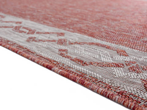 United Weavers Augusta Brown 50 X 70 Area Rug 3900 10029 69 806-123333 Image 4