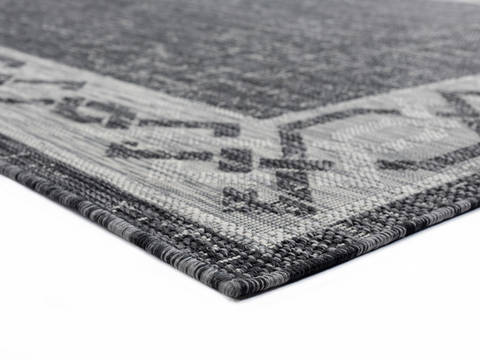 United Weavers Augusta Black 50 X 70 Area Rug 3900 10070 69 806-123341 Image 2