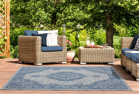 United Weavers Augusta Blue 50 X 70 Area Rug 3900 10260 69 806-123357 Image 1